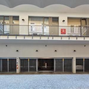 Prague Days - One-bedroom Apartment with Workspace by Vltava River in Smíchov