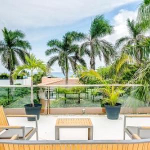 6Br Villa W Pool Bbq & Backyard