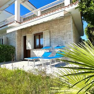 M404 - Marcelli trilocale con giardino a due passi dal mare