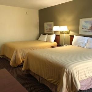 Norwood Inn & Suites Worthington