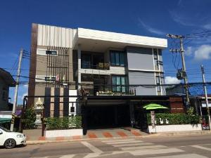 Dino Studio Luxury Homestay, Kalasin