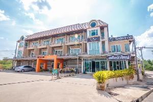 Crystal Place Buayai, Nakhonratchasima