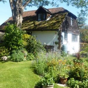 Strawberry Cottage B&B
