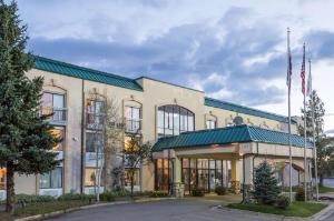 Days Inn by Wyndham Evanston WY, Evanston