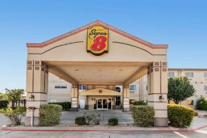 Super 8 by Wyndham Weatherford, Weatherford