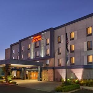 Peoples Church of Salem Hotels - Hampton Inn By Hilton And Suites Salem