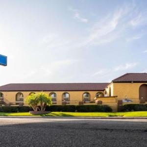 Rodeway Inn & Suites Colton-Riverside