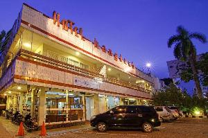 Hotel Hangtuah, Padang