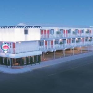 Barefoot County Music Festival Hotels - Heart of Wildwood Motel