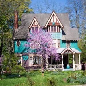 Hotels near Lafayette Grande - The Murphy House