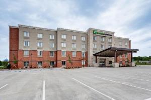 Holiday Inn Express & Suites Manhattan, an IHG Hotel, Manhattan
