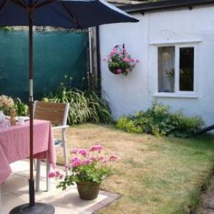The Cottage at Weston Lawn