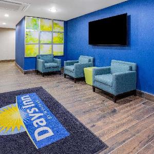 Days Inn by Wyndham Bronx Near Botanical Garden