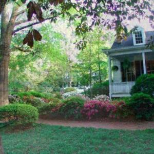 Hotels near Bell Auditorium Augusta - Perrin Guest House Inn