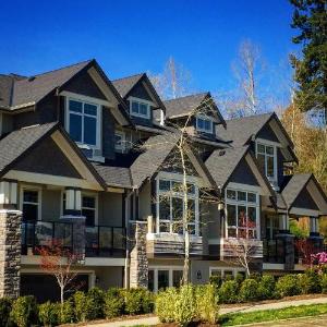 Hotels near Cascades Casino - Brookside Inn Boutique Hotel