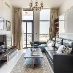 Cozy 1BR Apt Minutes to Metro Station! Dubai