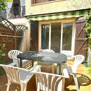 House with terrace in Mandelieu-la-Napoule