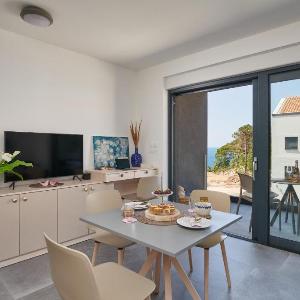 Apartments Irena