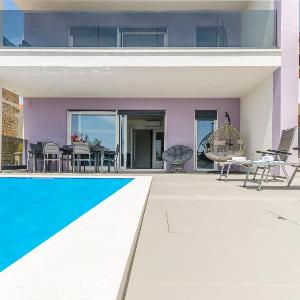 Apartment Adriatic with pool