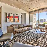 Luxury 2 Bedroom with balcony Cape Town 