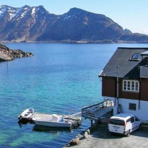 Two-Bedroom Holiday home in Gravdal 1