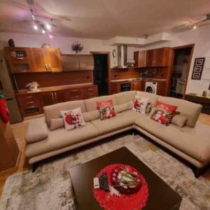 Wilson Square Apartment