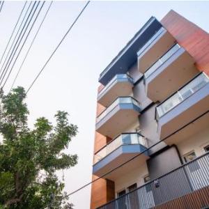 The Lodgers 1 BHK Serviced Apartment Golf Course Road Gurgaon