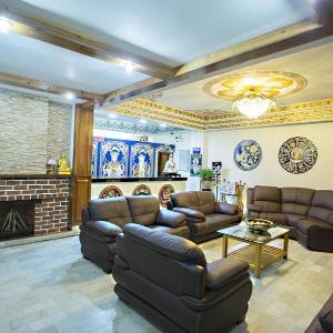 Central Hill Resort - The Mall Road