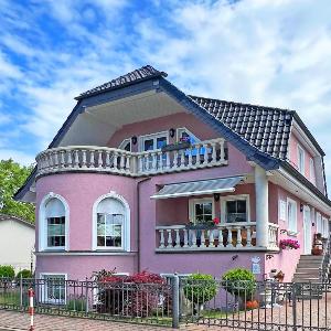 Villa Vivien Ostsee Findling App 4 - Bade- & Erlebniswelt täglich inklusive