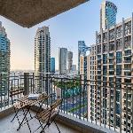 Splendid 1BR & Study w/ Downtown Skyline Burj View