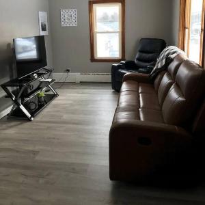 3BR 1BA North End Walk to the Hospital