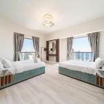 Spacious 7-bedroom serviced Apartment on JBR Beach Walk 