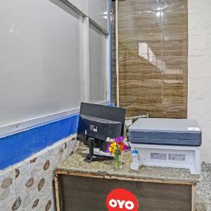 Hotel O Malik House Red Apple Rooms