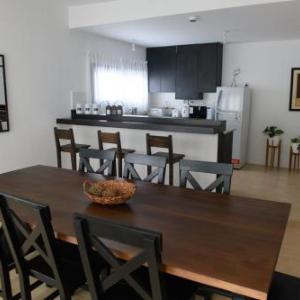 Departamento con terraza y quincho con asador
