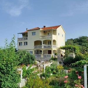 Apartments with parking space Kneza - Korcula - 23421