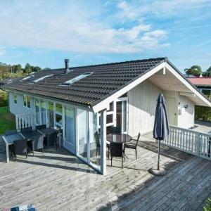 Two-Bedroom Holiday home in Børkop 12