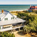 Kitchens Beach House home by Peace Vacations Georgetown