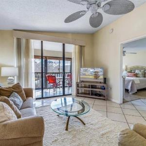 Spacious Shorewalk 2B-2B Condo near Anna Maria Island Beaches & IMG Academy