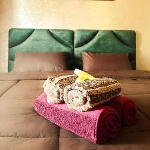 Sandra Hotel