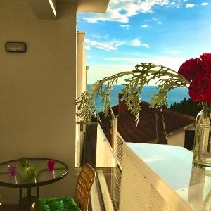 Elimare condo sea view