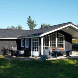 Three-Bedroom Holiday home in Sæby 18