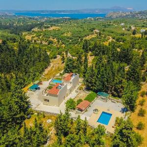 Sea View Five Bedroom Villa Giorgios