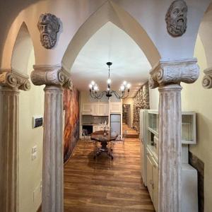 Cortona Suite - The house with the Etruscan well