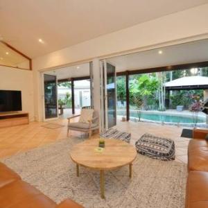 Tropical Home by the Beach