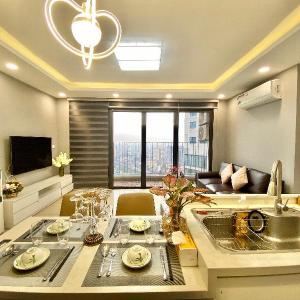 QMP - D'Capitale 3 Bedroom Ha Noi