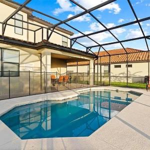 Grand Exclusive 4BR Pool Home near Disney Parks