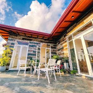 Villa Qualia Spacious 3 BR villa near Hikkaduwa