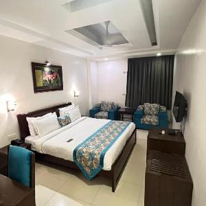 Live Inn Hotels Sector 45
