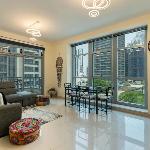 Claren Tower Downtown - 1BR Apartment - Allsopp&Allsopp 