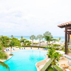 Beachfront - Deluxe View Studio condo - E323-1